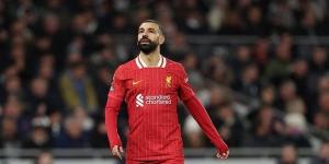 أولهم محمد صلاح.. 10 لاعبين يحق التوقيع لأي نادِ مجانًا في يناير (إنفوجراف)