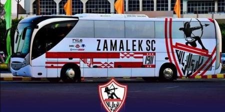 حافلة الزمالك تصل برج العرب للقاء المصري