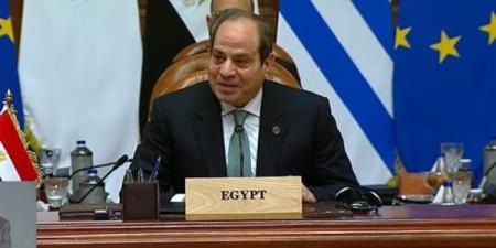 الرئيس السيسي: مصر خط الدفاع الأول أمام ظاهرة الهجرة غير الشرعية المتجهة نحو أوروبا