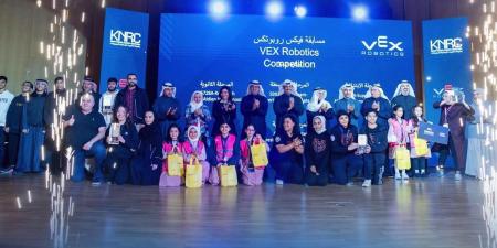 فريق مدرسة البكالوريا الأمريكية يُمثل الكويت في مسابقة «VEX Robotics» العالمية