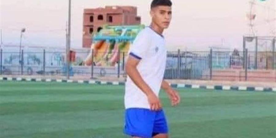 وفاة عمرو كالوشا لاعب ساحة ناصر بالزقازيق أثناء لقاء خماسي بمسقط رأسه بالحلمية