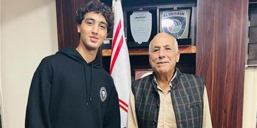 أحمد رفاعي يعلن تجديد تعاقده مع الزمالك: "المسيرة مستمرة"