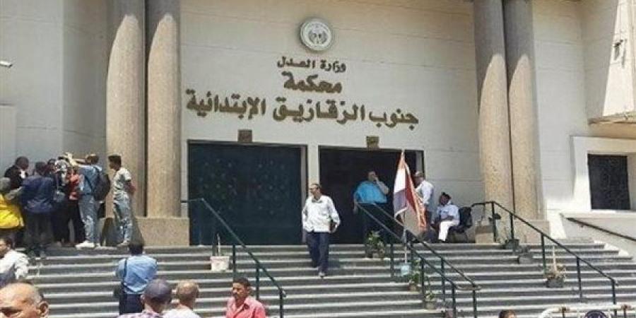 جنايات الزقازيق تُحيل أوراق ربة منزل قتلت طفلة لسرقة قرطها الذهبي للمفتي