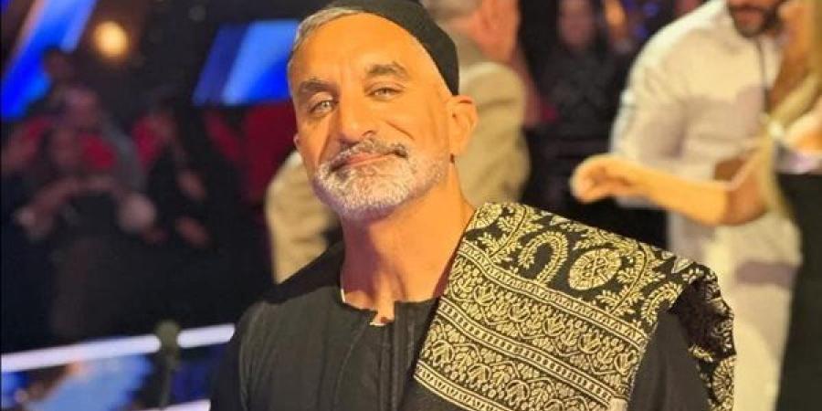 باسم يوسف يكشف كواليس مسقط رأسه بعد ظهوره بالجلباب بـ"Arab got talent"