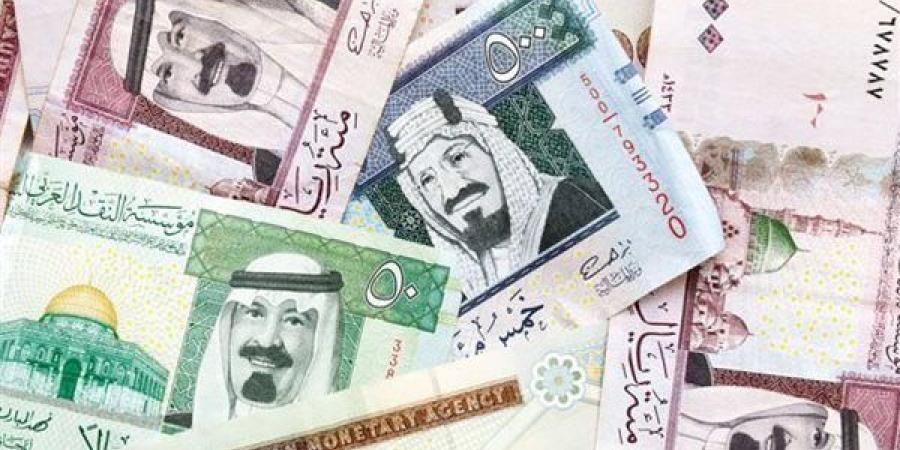 سعر الريال السعودي في التعاملات الصباحية اليوم 15-12-2024