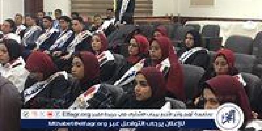 تفاصيل زيارة طلاب جامعة أسيوط لقاعدة سفاجا البحرية بالبحر الأحمر