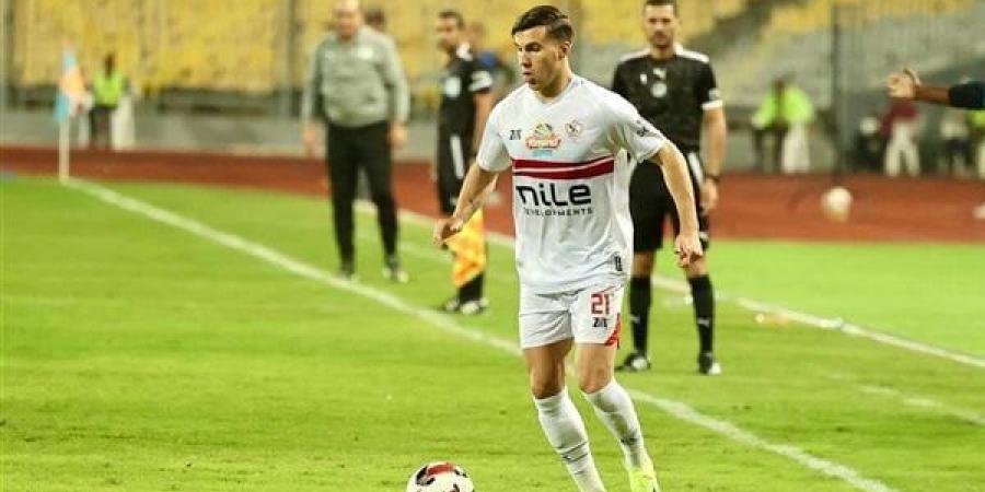 جروس يعقد جلسة منفردة مع كونراد ميشلاك في مران الزمالك