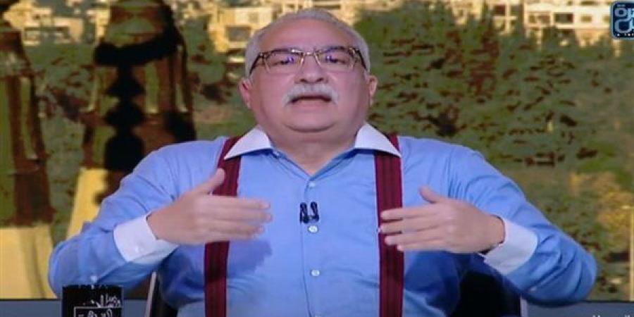 إبراهيم عيسى: الجولاني مستعد يحلق دقن لو ترامب كلمه في التليفون