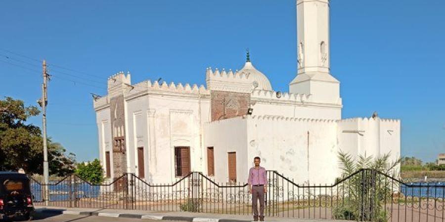 « مسجد ابو مندور الأثرى برشيد » أجمل المساجد الاثرية القديمة ومقصدا للزوار والسياح بالبحيرة