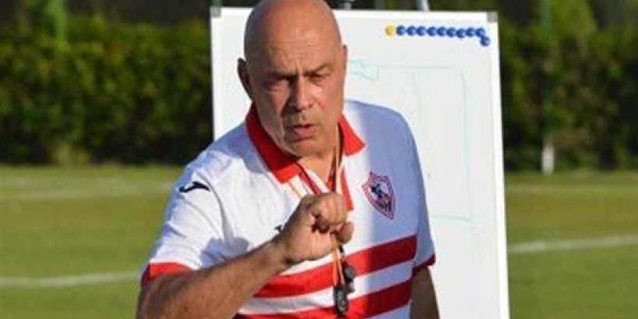 إدارة الزمالك تبحث مع جروس خطة دعم الفريق