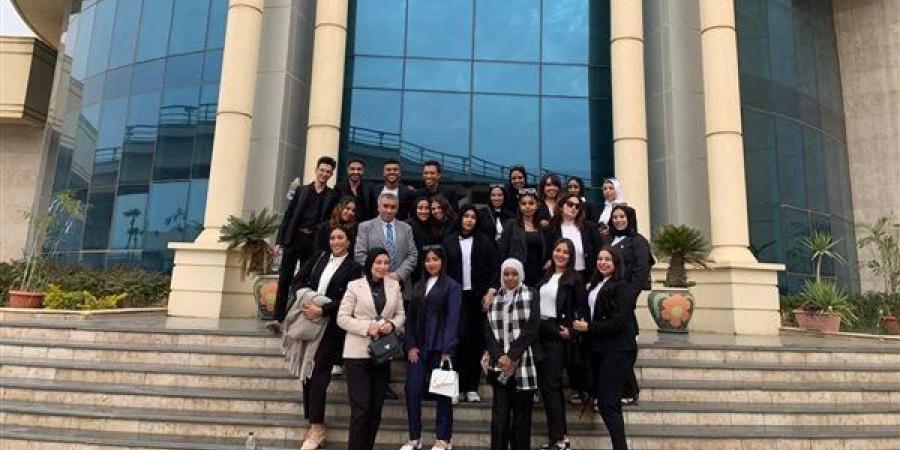 أكاديمية مصر للطيران للتدريب تستقبل زيارات ميدانية لطلاب الجامعات والمعاهد المصرية