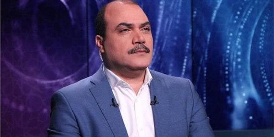 مراهقة متأخرة.. محمد الباز يفكّك شخصية عبدالرحمن القرضاوى (فيديو)