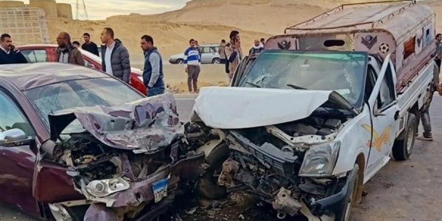 تفاصيل الحالة الصحية لـ 21 مصابا في حادث تصادم بطريق الإسماعيلية - السويس