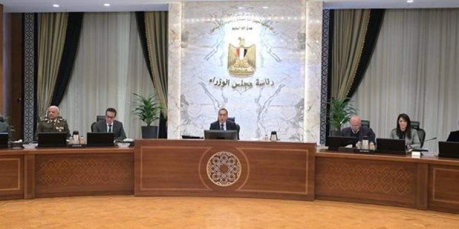 قرار من الحكومة بشأن اتفاقية التعاون فى مجال النقل البحرى والموانئ بين مصر وعمان