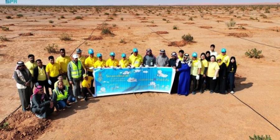 سفارة تايلند تشارك في جهود التشجير بمتنزه أبا سمري الوطني