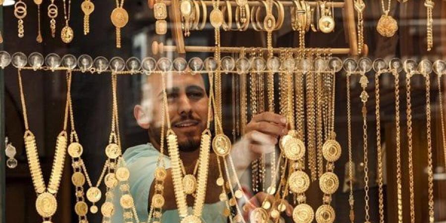 أسعار الذهب في مصر اليوم.. سعر عيار 18 و21 في الصاغة الآن