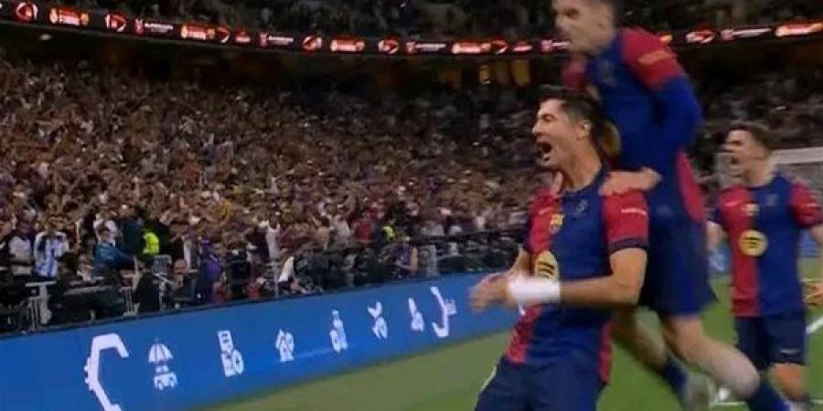 برشلونة يقسو على ريال مدريد في الشوط الأول