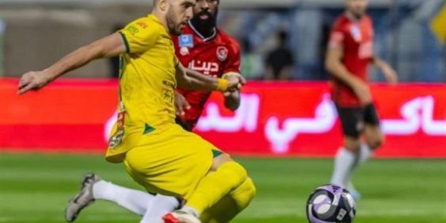 الدوري السعودي.. الخليج يتقدم على العروبة فى الشوط الأول