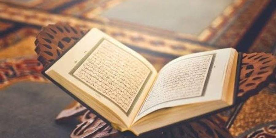 معنى الصعود في قوله تعالى: ﴿إِلَيْهِ يَصْعَدُ الْكَلِمُ الطَّيِّبُ﴾