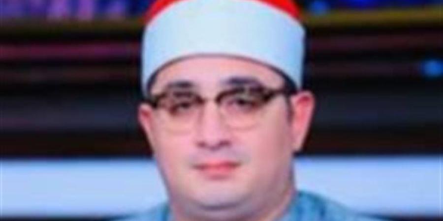 محامي الشيخ محمود الشحات يرد على اتهامه بترك عزاء بسبب 50 ألف جنيه