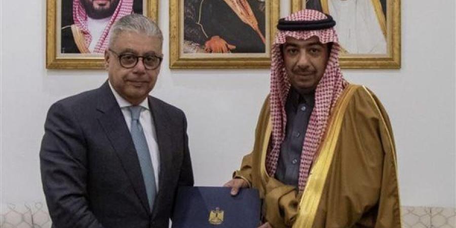 التحالف الدولي للمصريين بالخارج يشيد باختيار السفير إيهاب أبو سريع ممثلًا لمصر بالسعودية