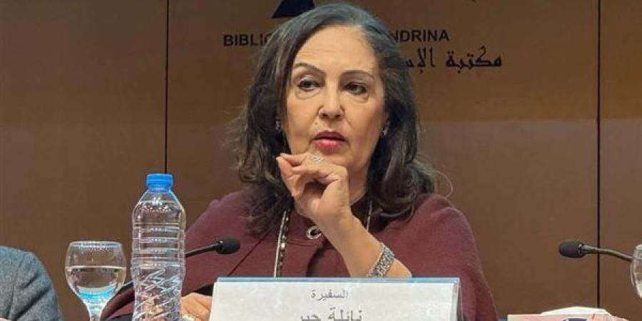 السفيرة نائلة جبر: اللجنة الوطنية تعمل على مكافحة الهجرة غير الشرعية