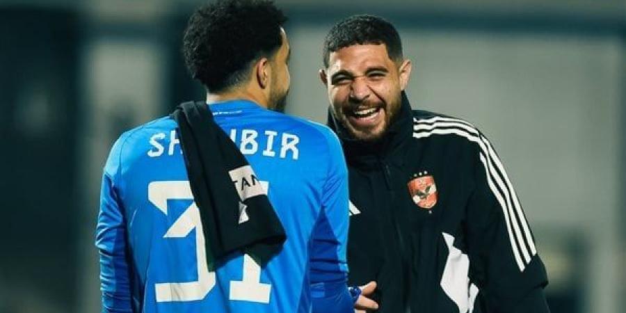 نجم الأهلى يؤجل الرد على محمد شوقى.. والزمالك يزاحم بيراميدز لضمه