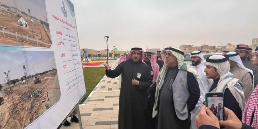 أمين الشرقية يفتتح ويدشن عددا من المشاريع التنموية والاستثمارية في قرية العليا واللهابة والرفيعة