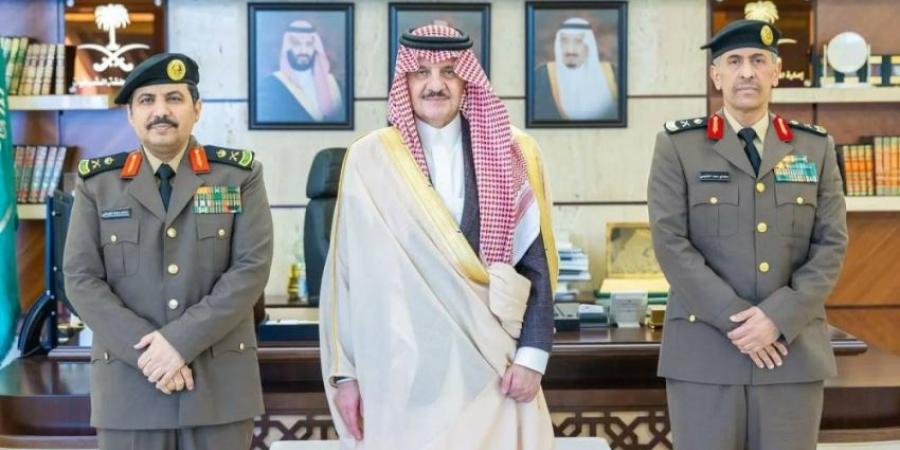 أمير الشرقية يقلّد مدير شرطة الدمام رتبته الجديدة